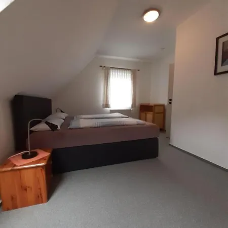 Apartment Ferienwohnung-stricker-3-3 *